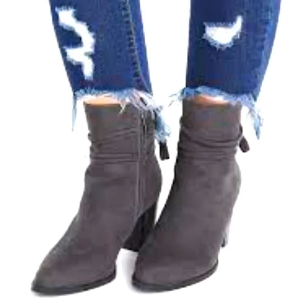 BRAND NEW SHOEDAZZLE NIKKIA ZIP CLOSURE SUEDE INSIDE FAUX FUR HIGH HEEL BOOT